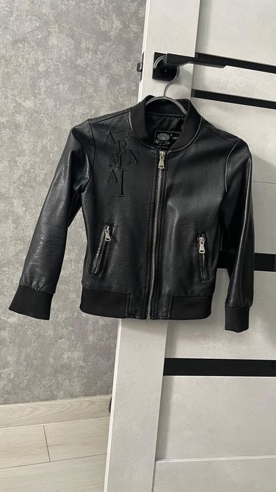 Продам детские вещи