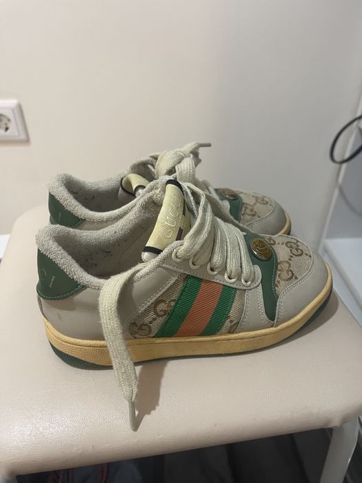 Продам кроссовки унисекс