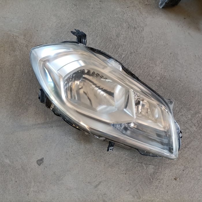 Десен фар за  Suzuki SX4 II S-cross 2013-2016