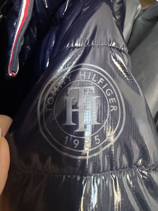 Продам куртка Tommy Hilfiger
