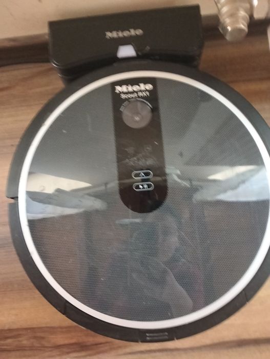 Aspirator Miele robot