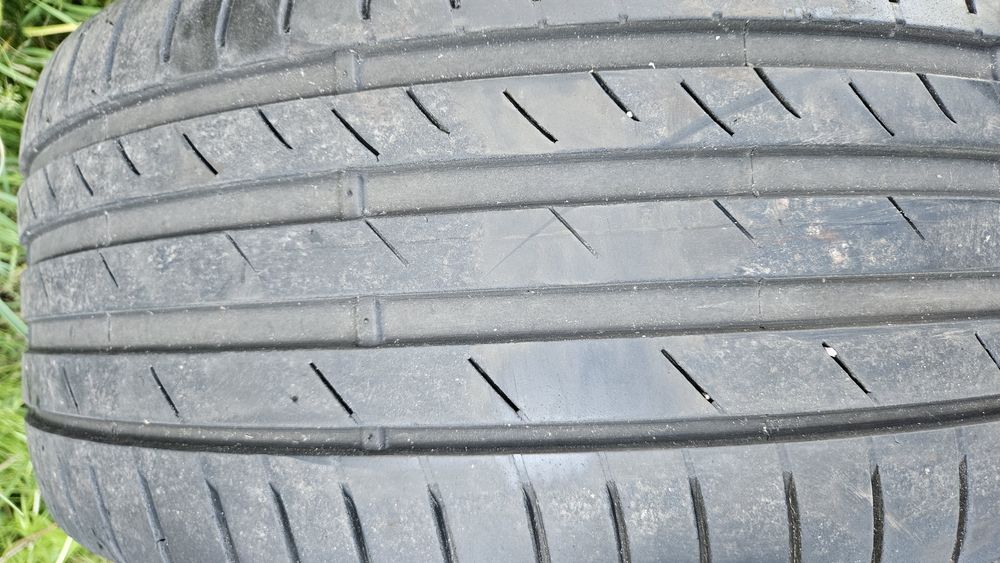 2бр гуми 245 35 20 кумхо дот 22