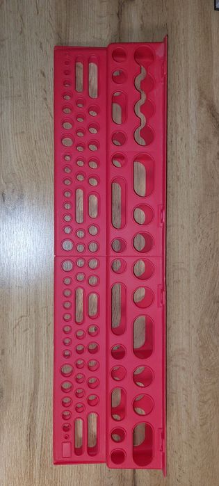 Полка для инструментов, пластиковая.