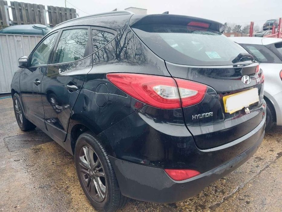 Senzor parcare spate Hyundai ix35 2014 SUV 1.7 DOHC-TCI