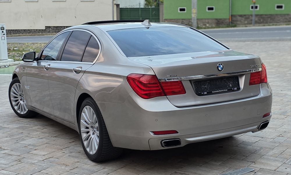 Bmw 740d x-drive 5 butoane 2011