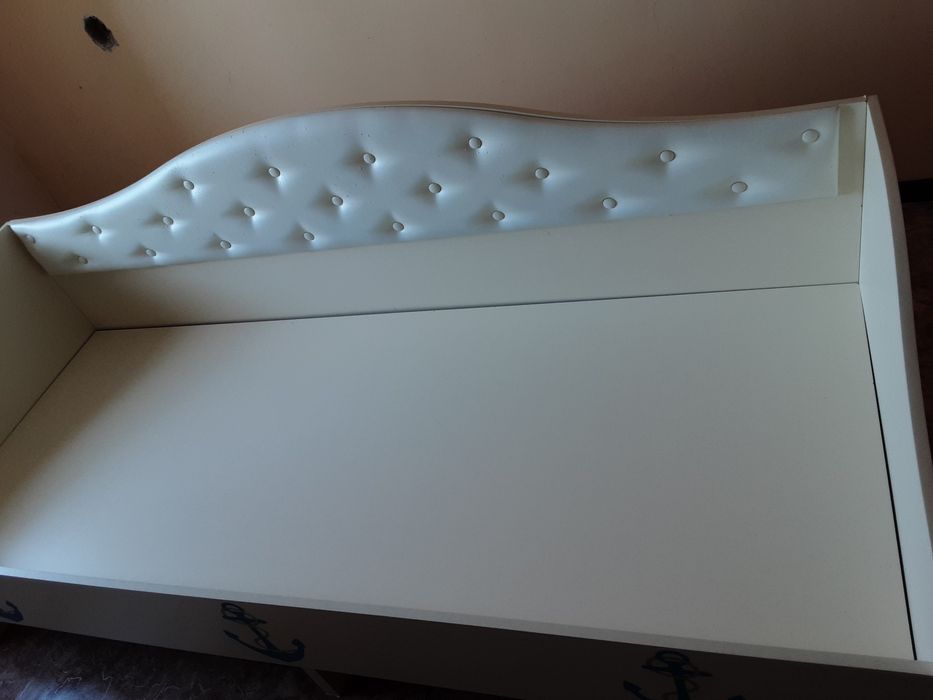 Продается кровать срочно