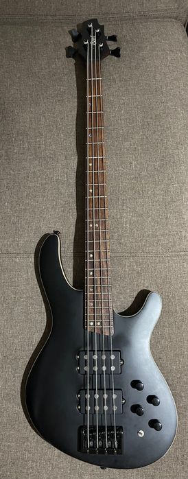 (настроен BEAD) Бас китара Cort C4H