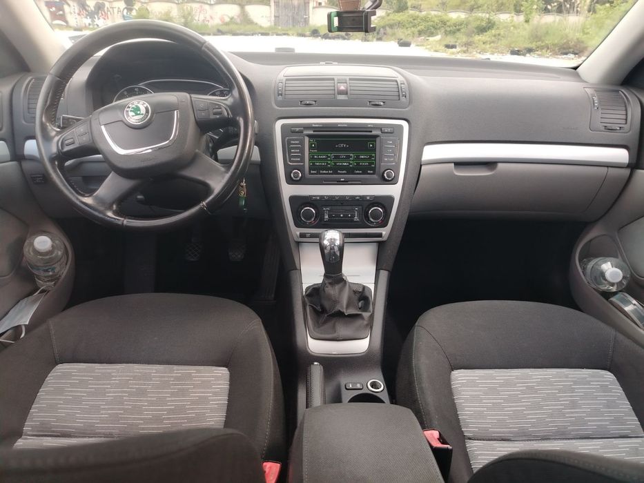 Skoda Octavia 1.6 газ/бензин Landi Renzo
