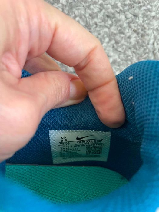 incaltaminte sport Nike marimea 42
