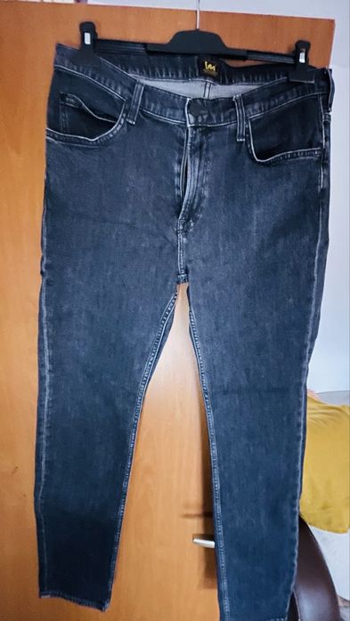 Blugi Lee negri slim fit mas L