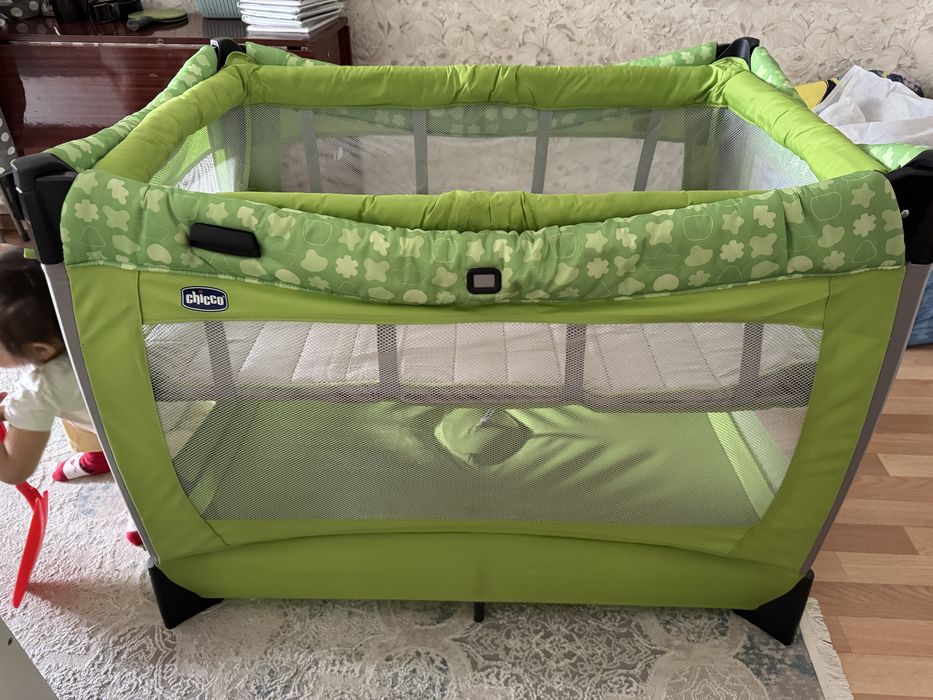Кровать-манеж детский