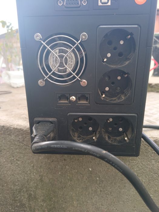 Sursa externa de alimentare cu curent