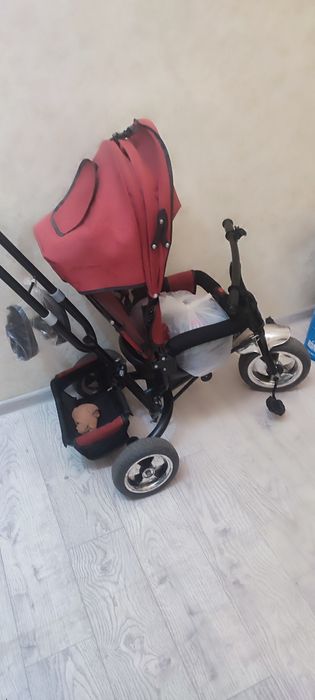 Продам коляску всё работает