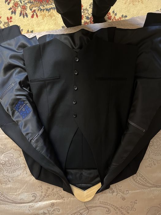 Продам черный смокинг