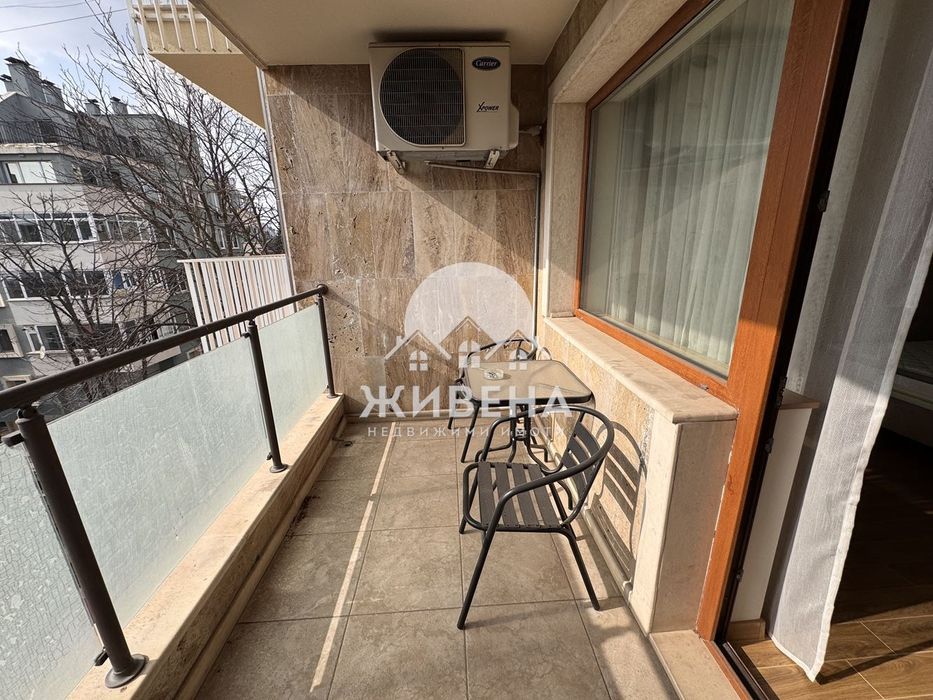 Дава се под наем Тристаен апартамент в Варна, ВИНС - 140 кв.м за 1196.97 € - Снимка #12
