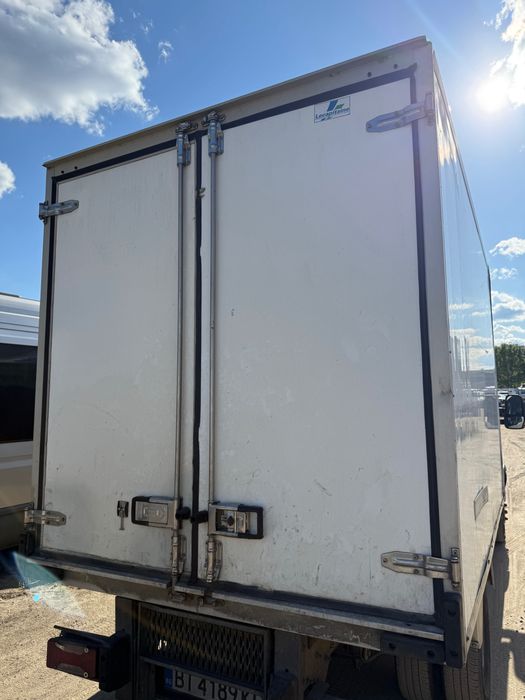 Термоизолиран фургон от ивеко