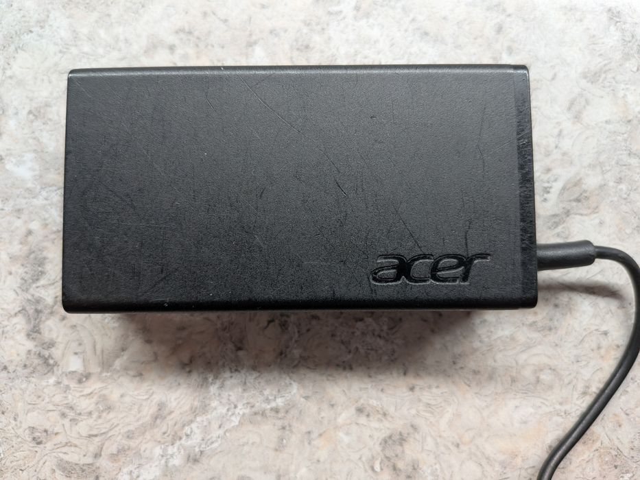 Блок питания Acer для ноутбука (оригинал)