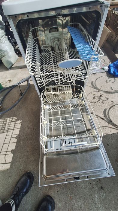 Посудомоечная машина