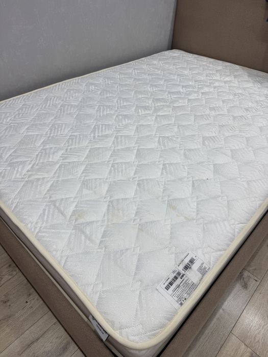 Продам кровать ( тахта)