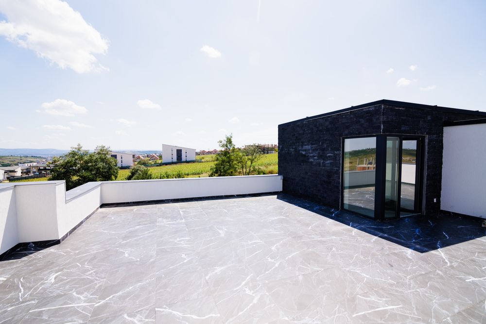 Casa tip Duplex INTABULATA LUX Terasa PANORAMICA 4 Camere 2 Bai 190mp