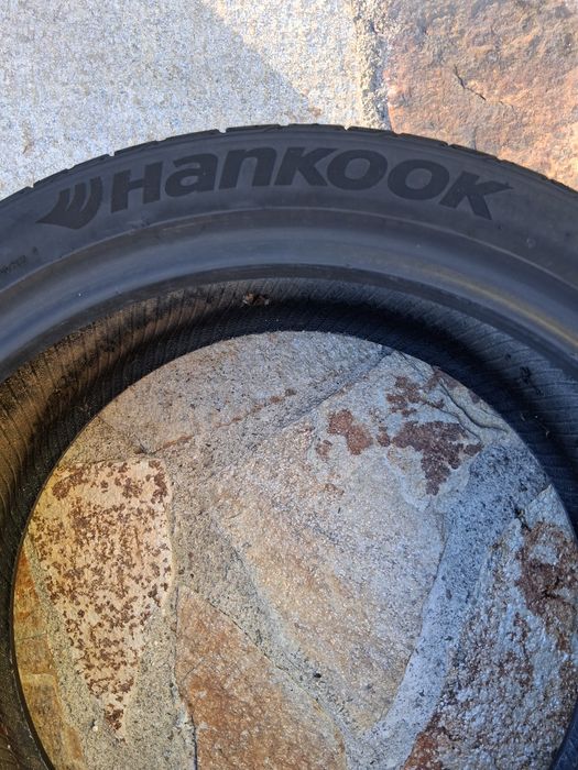 215 40 17 HANKOOK