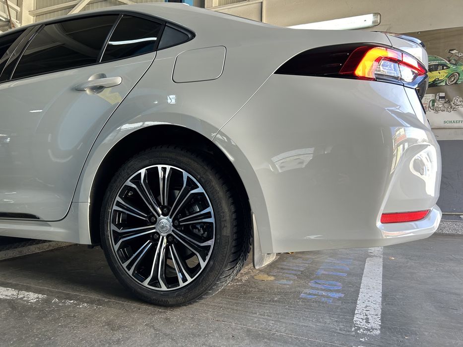 17"  Джанти за Toyota Auris Corolla GR Sport Avensis II III RAV4 C-HR