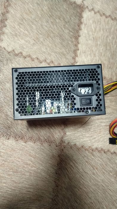 Продам блок питания для ПК АТХ 450W