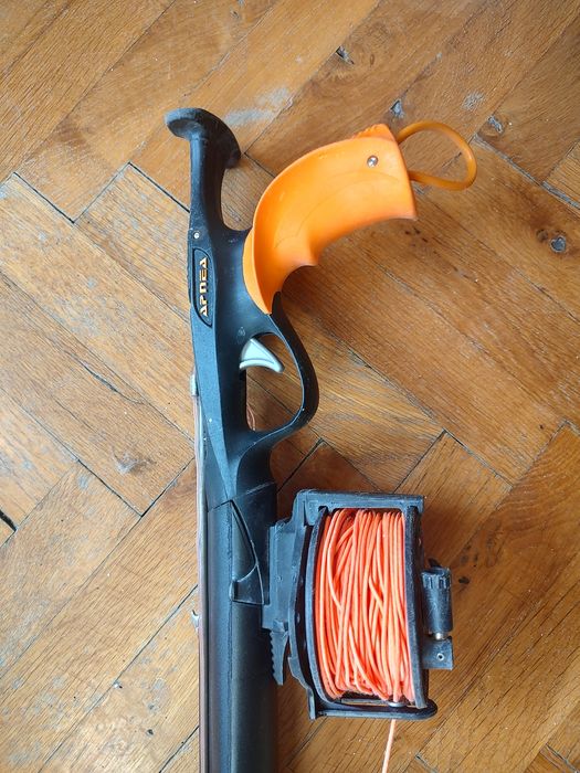 Продавам харпун APNEA AMAROK 85