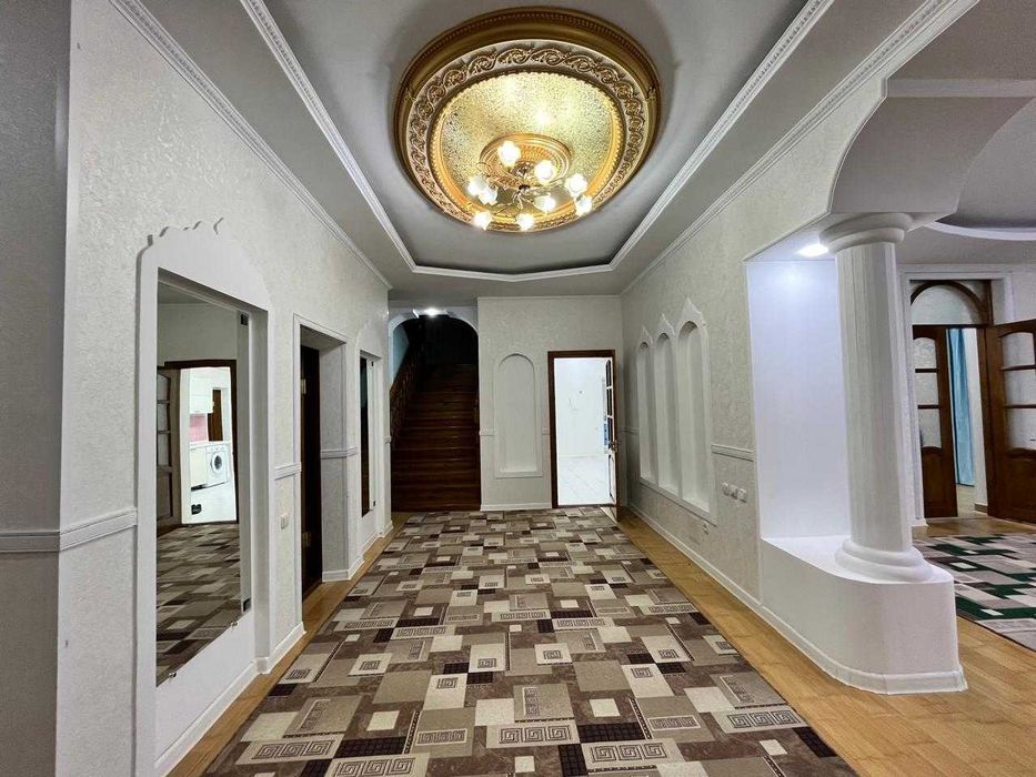 Коттедж 425 кв.м., 2 этажа 15 соток Сельмаш