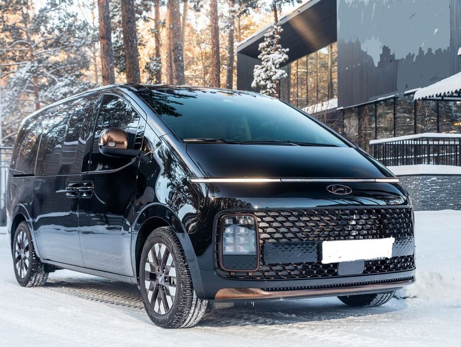 Минивэн микроавтобус до 8 человек с водителем для города и поездок