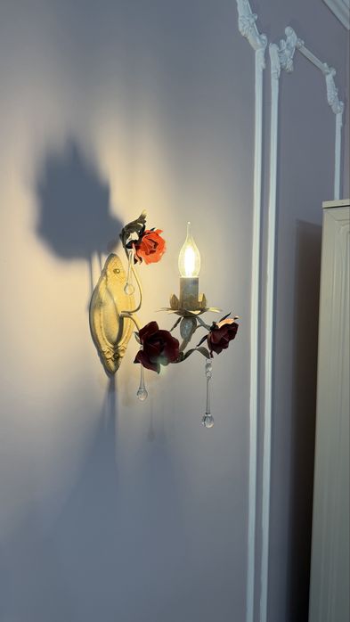 Продам люстру и бра