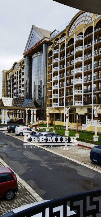 Продава се Двустаен апартамент в к.к. Слънчев бряг - 70 кв.м за 915 €/кв.м - Снимка #2