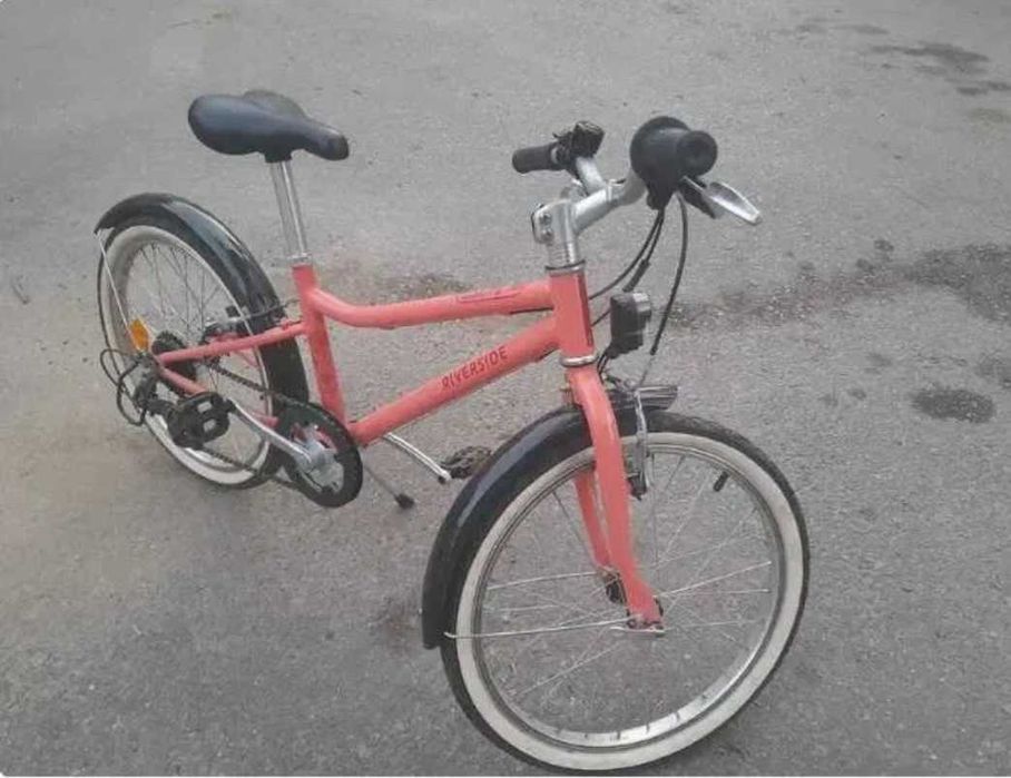 Vând Bicicletă polivalentă Riverside 500 20'' corail