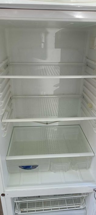 хладилник с долен фризер Горение  Gorenje