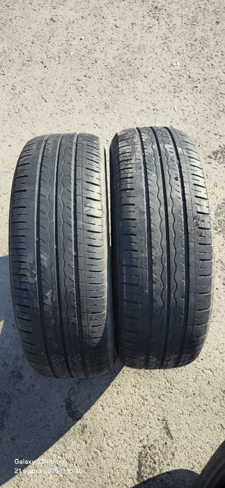 Шины летние комплект.