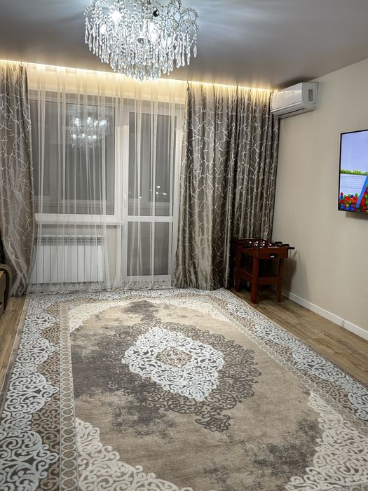 Продам квартиру на 72 квартале .