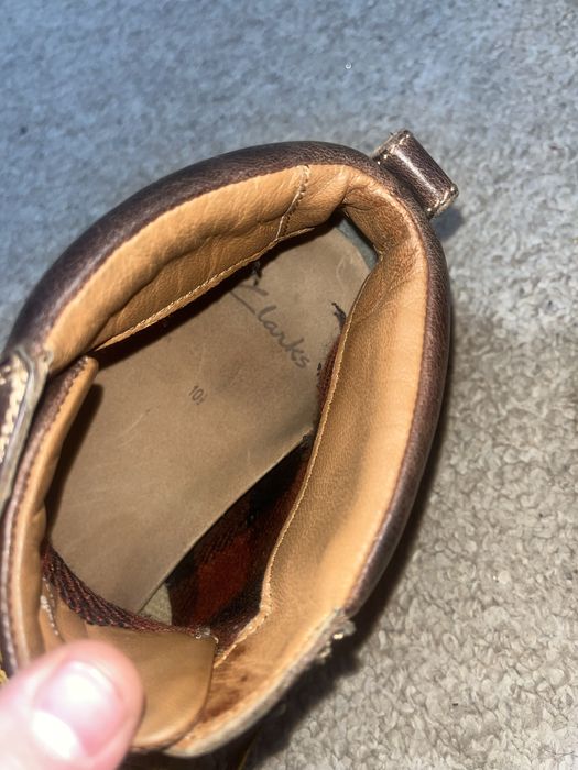 Мъжки боти от естествета кожа Clarks