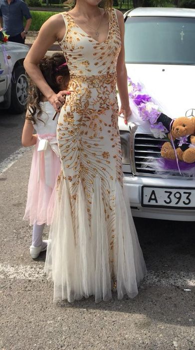 Вечернее платье.