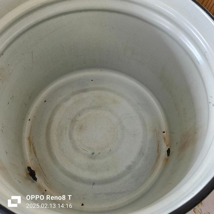 Кастрюля эмалированная. 25 литров