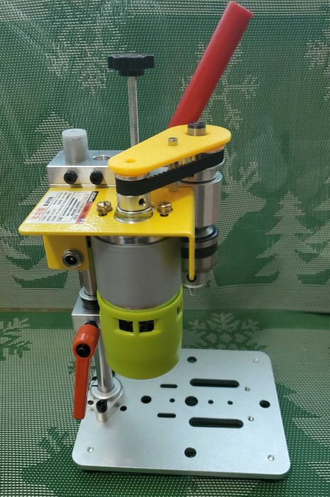 Мини-сверлильный станок