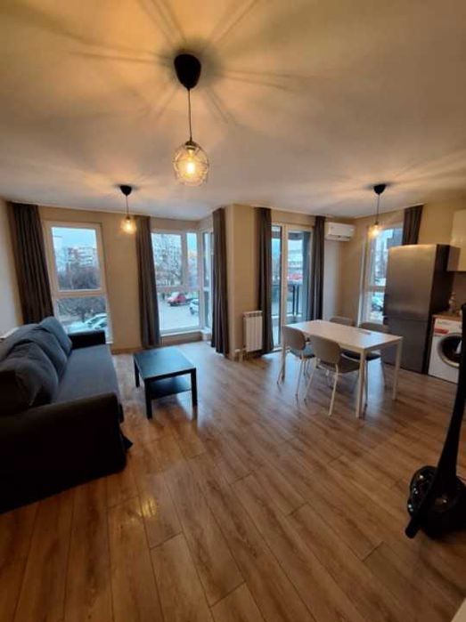 Двустаен апартамент под наем Връбница 2