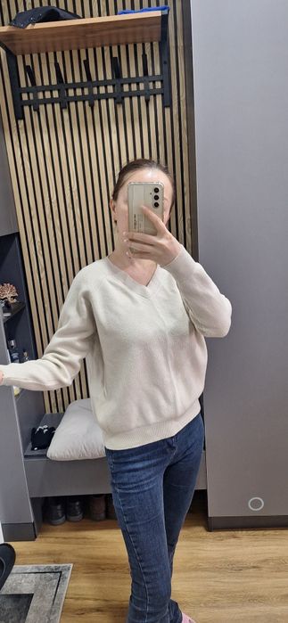 Продам кофты теплые на размер S-M