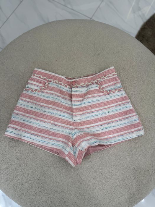 Шорты женские стильные