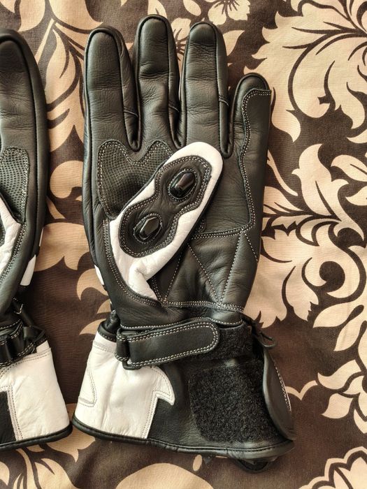 Ръкавици за мотор Duchinni DR1 два вида