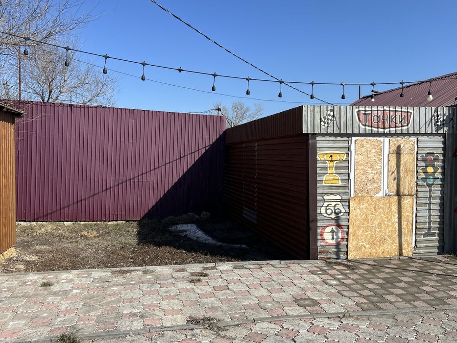 Продается павильон с участком в парке