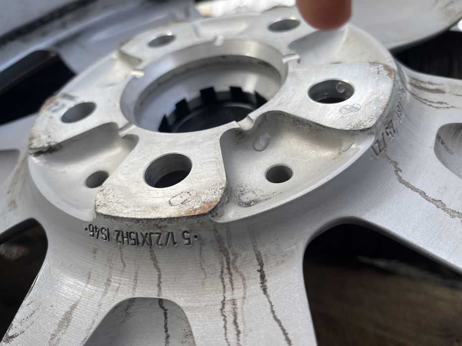 Set de 4 jante pentru Mini Cooper R 15 cu anvelope de iarna Michelin