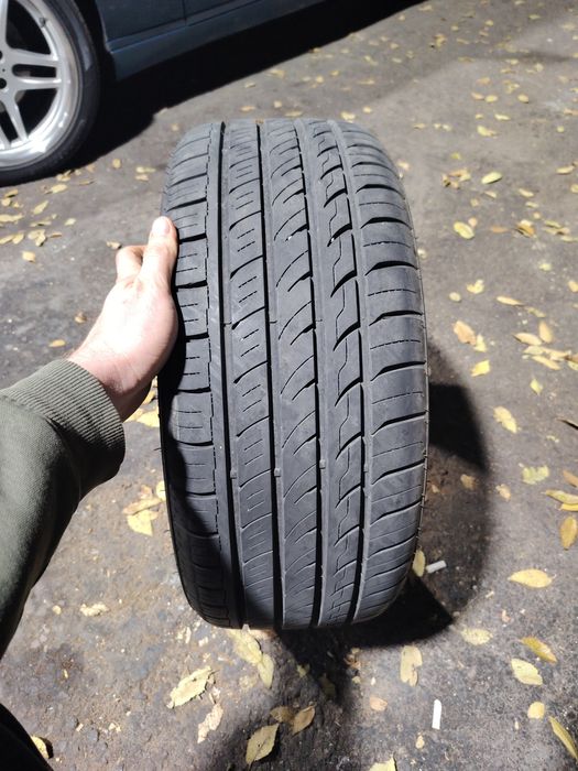 215/40Z/17 летняя