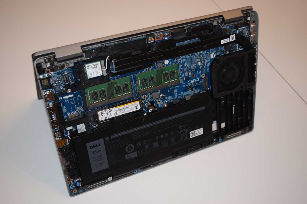 Dell Latitude 5520 — i7 / 32GB / 512GB / TOUCH