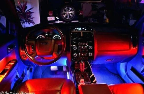 Цветомузика LED Интериорно Осветление АТ8 Диодни ленти RGB за кола