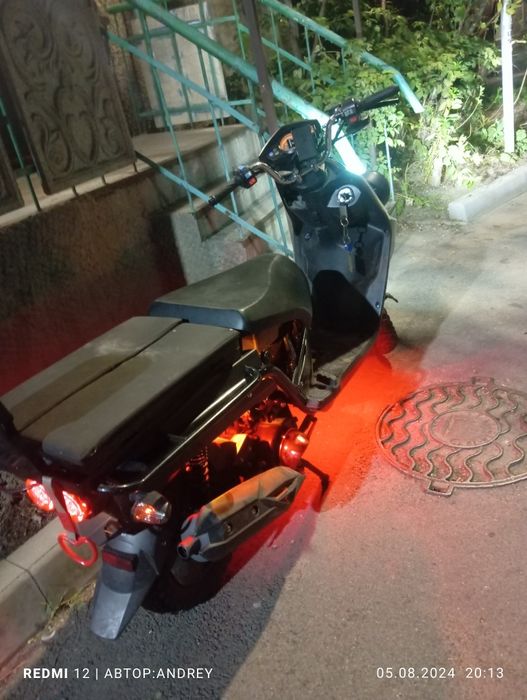 Продам бумер 160кб      ЦЕНА 250000